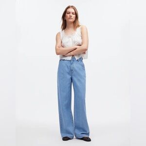 Madewell The Harlow Wide-Leg Jean: Airy Denim Edition in Beachwood Wash